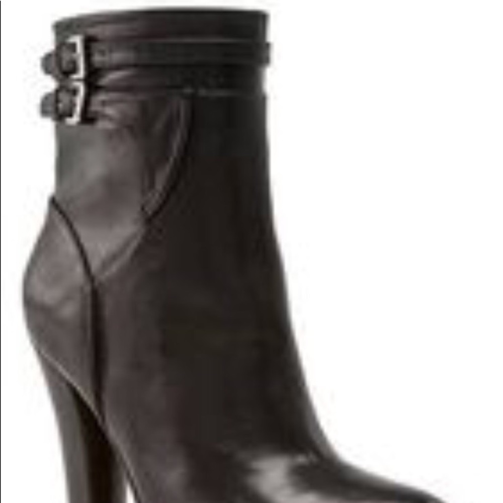 Audrey Brooke Leather bootie
